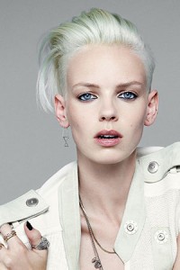 Ladies-Blonde-Hairstyle-GW